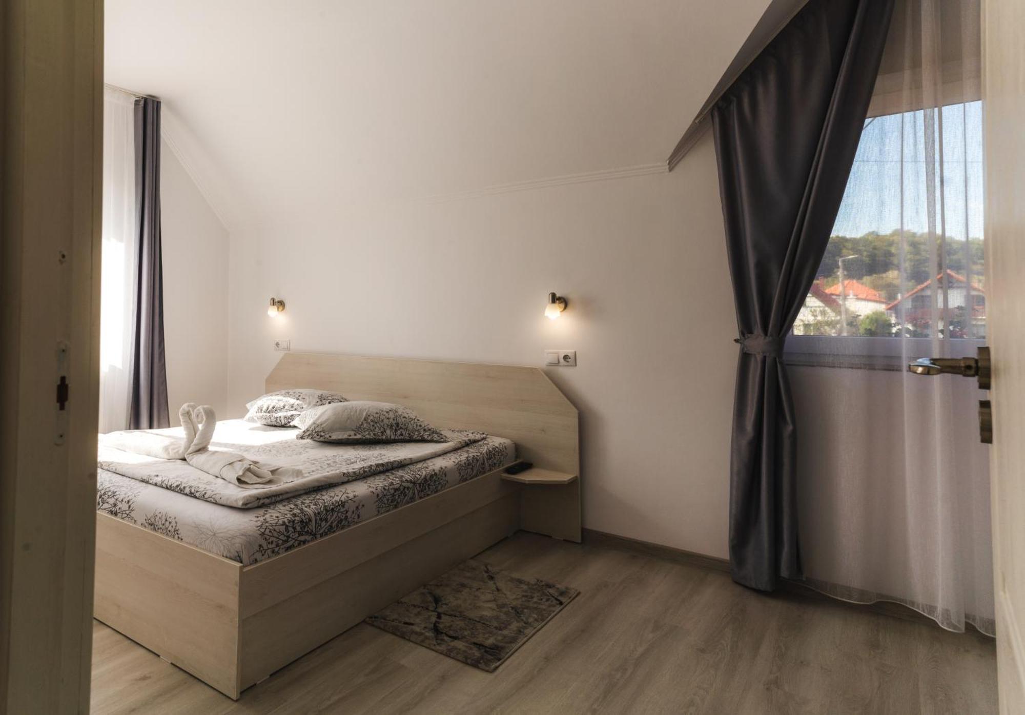 Hotel Casa Bokor Sovata Esterno foto